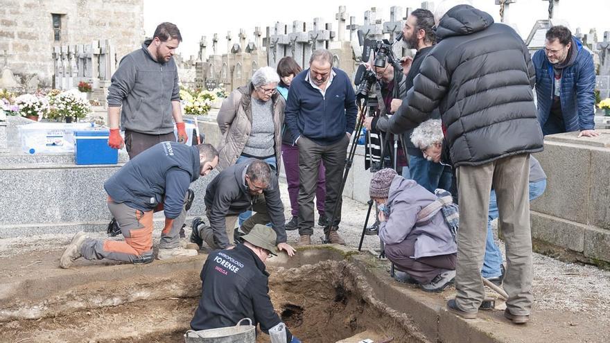 Fusilados para sembrar el terror: buscan a los familiares de dos vecinos de las Cuencas &quot;paseados&quot; en Celanova en 1939