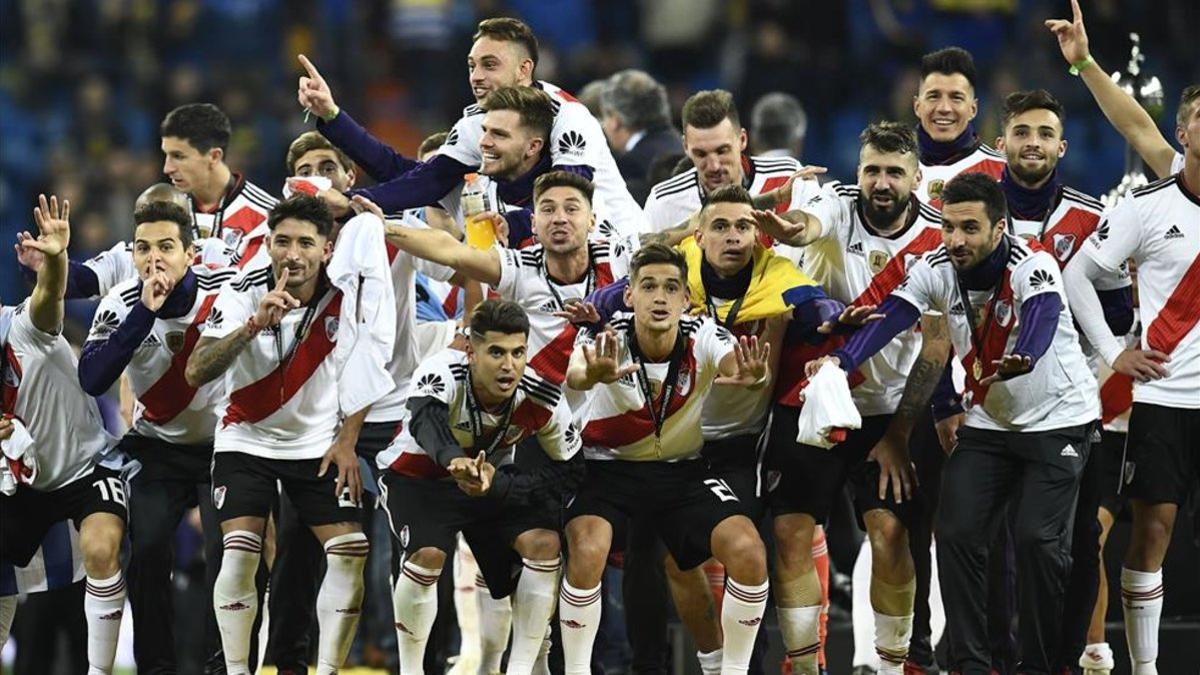 River celebra su triunfo en la final del Bernabéu