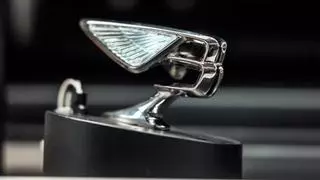 El novedoso invento español que avisa desde las alturas si has tenido un accidente con el logo de Bentley