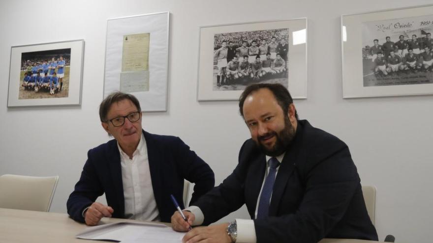 El Oviedo anuncia la renovación de Anquela