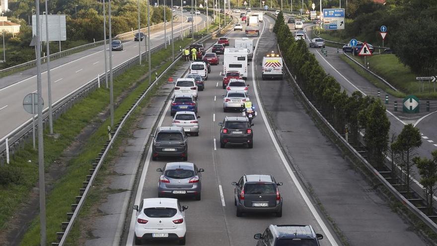 Retención de tráfico tras un accidente