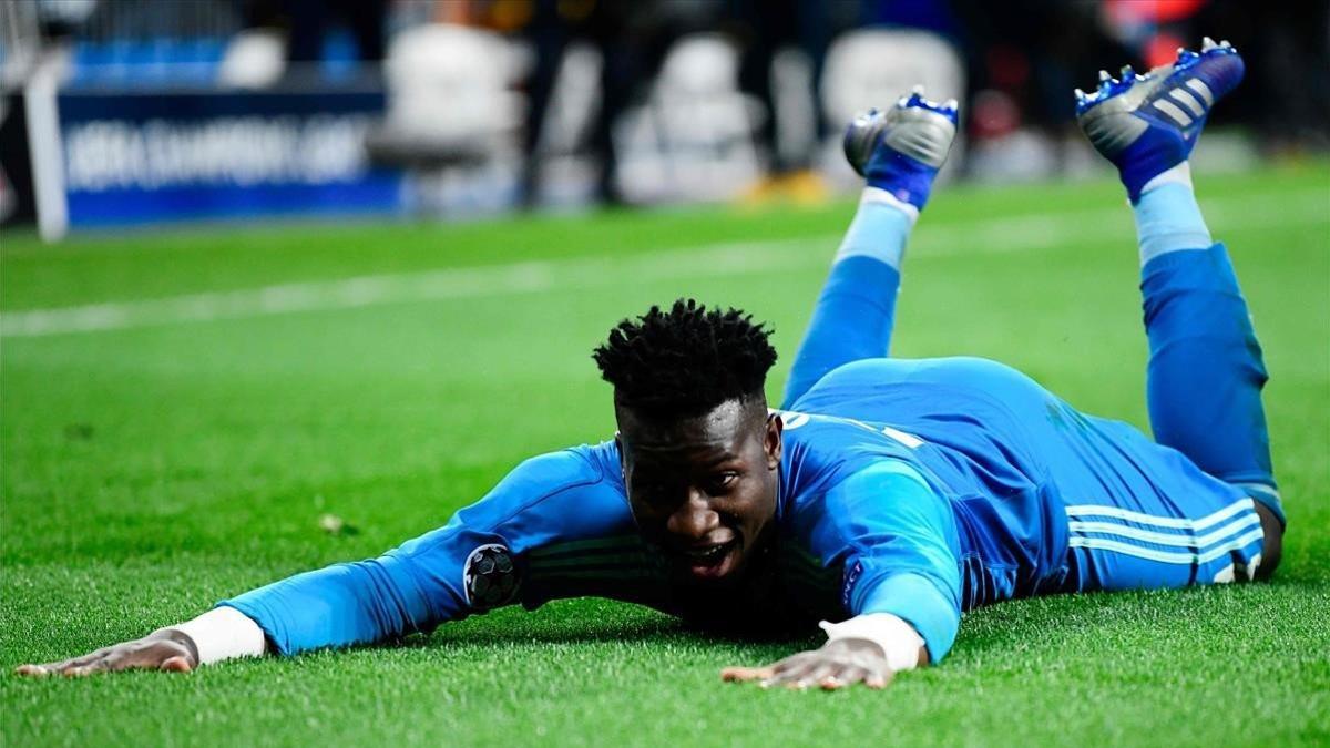 rpaniagua47238546 ajax s cameroonian goalkeeper andre onana celebrates at the 190306192411