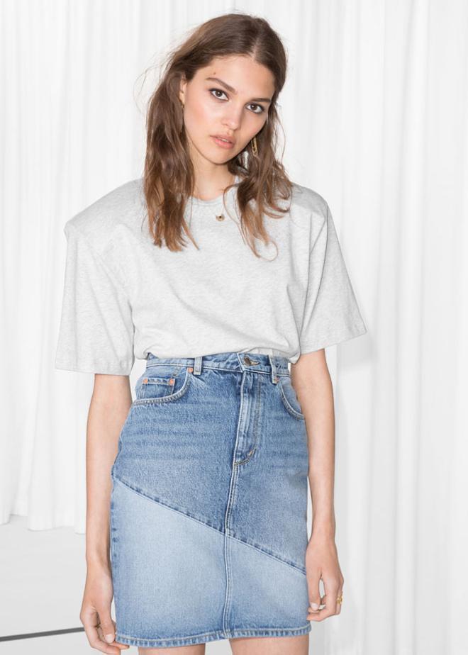 Denim y con bolsillos