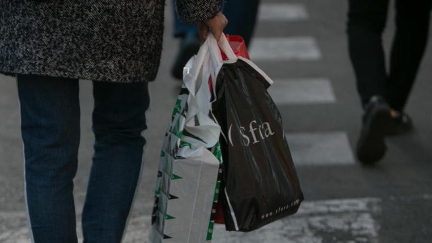 Qué tiendas abren en Semana Santa en Alicante