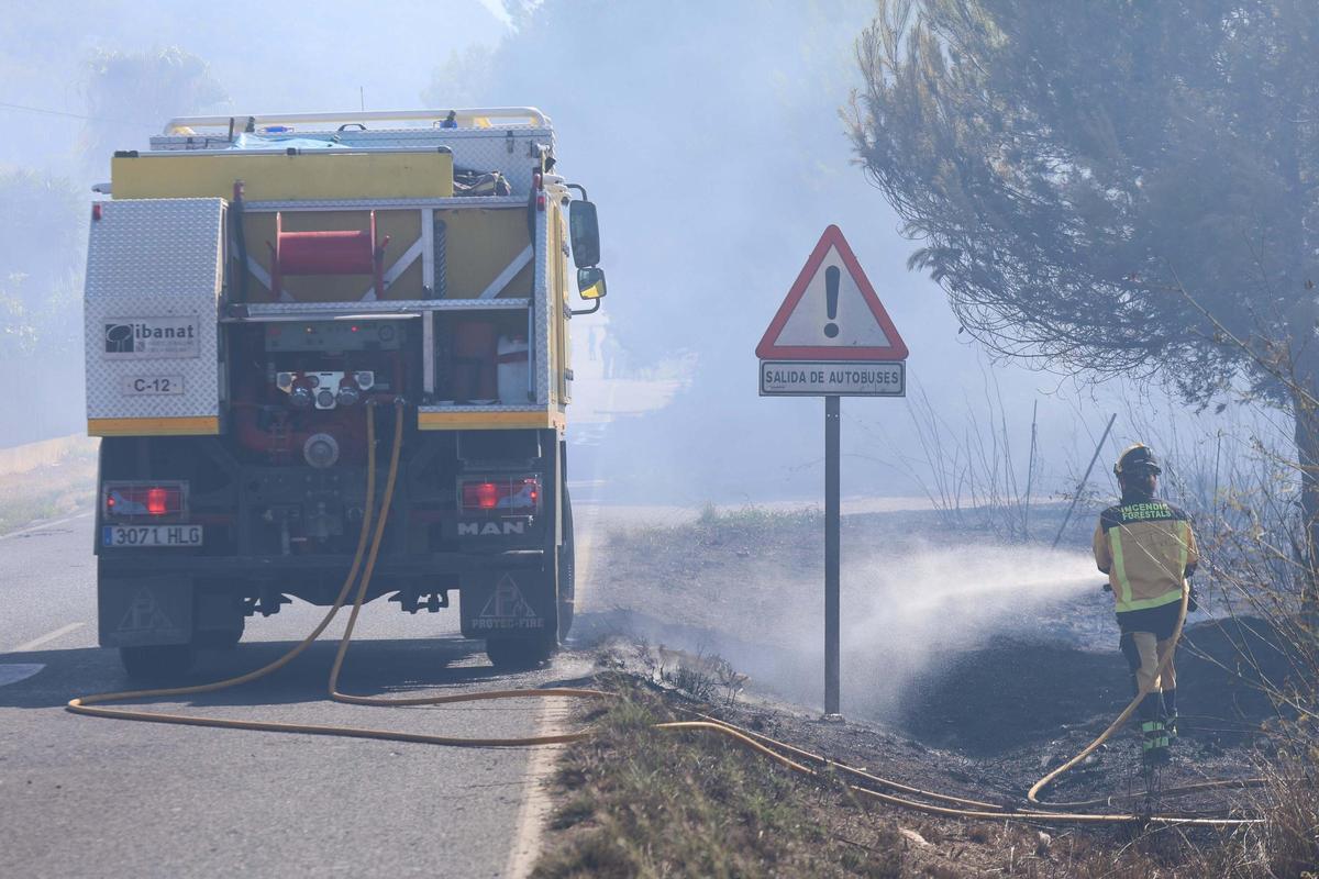 Incendio en Cala de Bou.