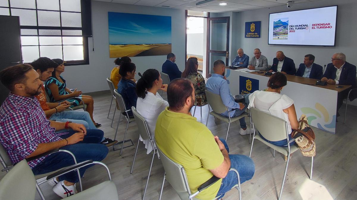 Un momento del acto de presentación del programa del Día del Turismo.