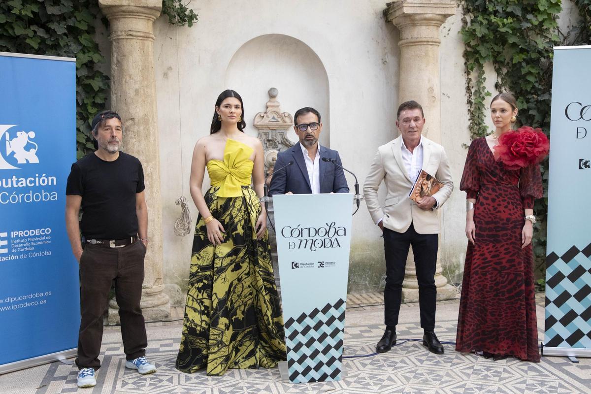 Sesión fotográfica para promocionar la moda y la joyería cordobesa.