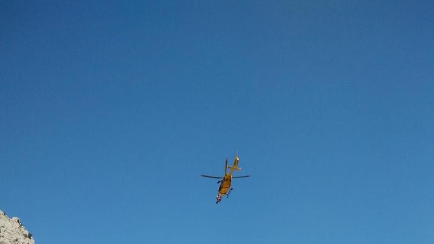 Nuevo accidente en el Cares: rescatan en helicóptero a una mujer herida