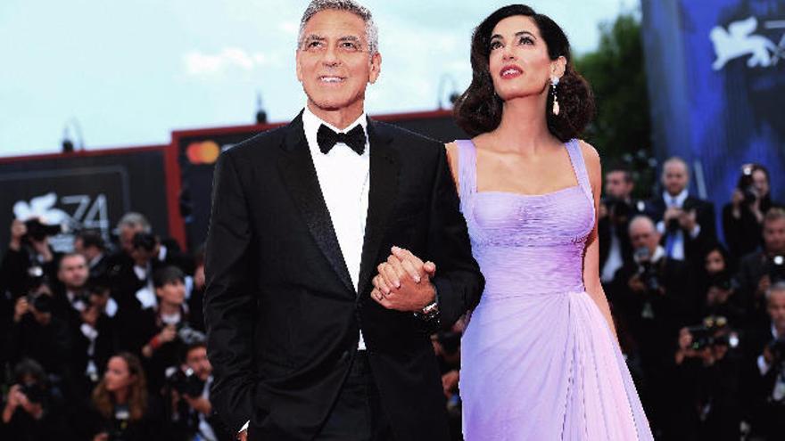 Clooney: &quot;Hay una nube negra sobre Estados Unidos, pero lo superaremos&quot;