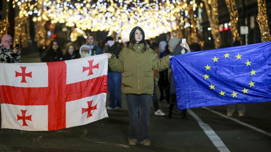 Seguir la estela de Moscú o ser parte de Occidente: el dilema eterno de los países exsoviéticos 3 décadas después del fin de la URSS