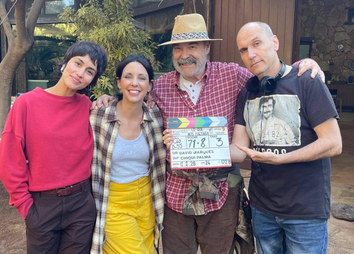 Megan Montaner, Marta González, Antonio Resines y David Marqués. | ARCHIVO DEL RODAJE DE ‘HACIENDO AMIGOS’