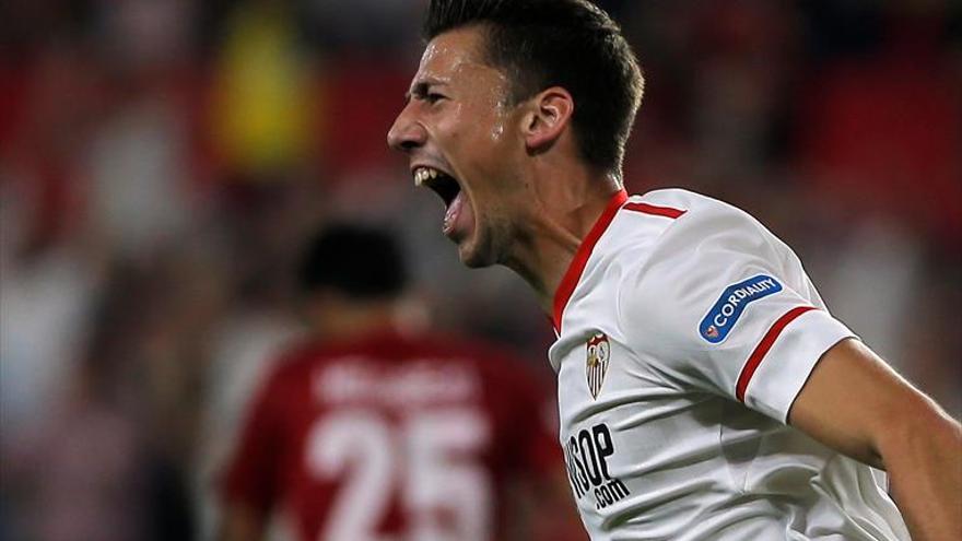 El Sevilla vence al Spartak y encarrila el pase a los octavos