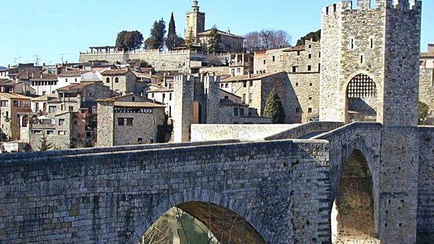 Visiteu Besalú amb el seu encant medieval