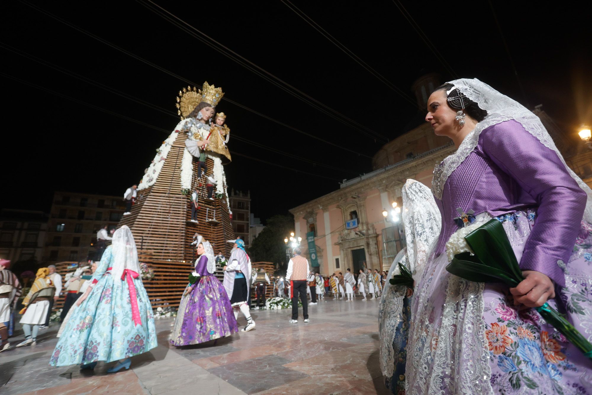 Todas las fotos de la Ofrenda del 17 de marzo por la calle San Vicente de 19:00 a 20:00 horas