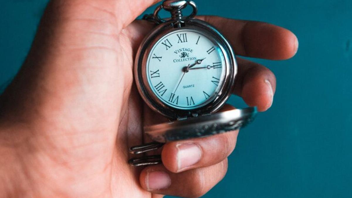 El reloj circadiano regula los genes del hígado