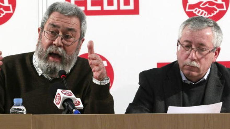 El secretario general de UGT, Cándido Méndez, y de CCOO, Ignacio Fernández Toxo.