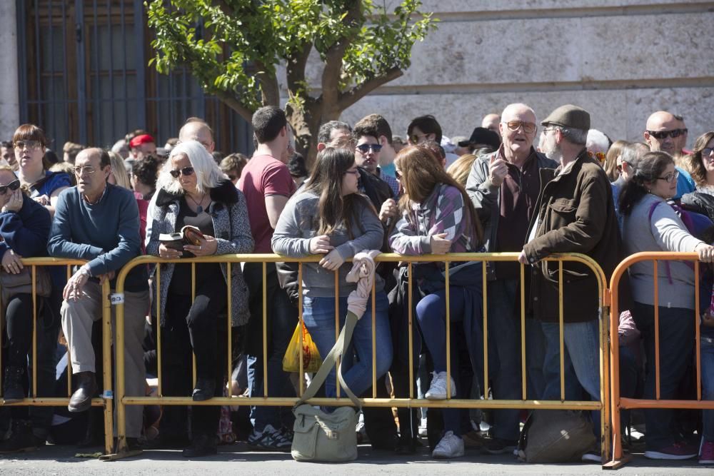 Búscate en la mascletà del 11 de marzo