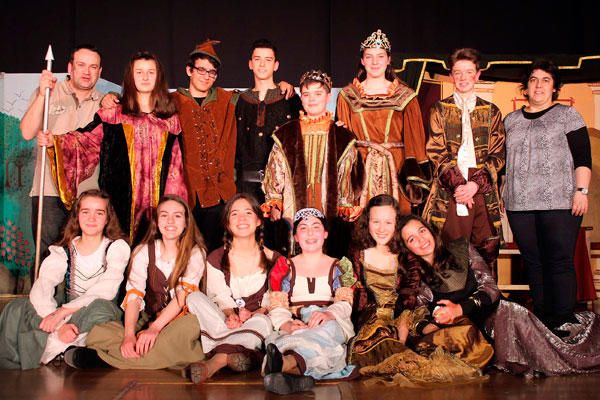 Vagalume Teatro con 'Quen quere ser princesa' (cadete)