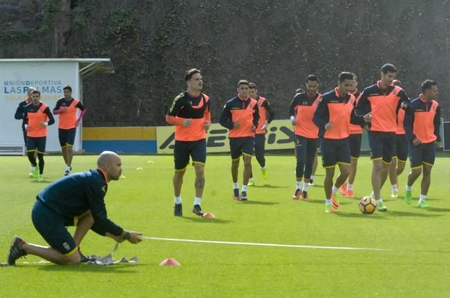 ENTRENAMIENTO DE LA UD LAS PALMAS EN BARRANCO ...