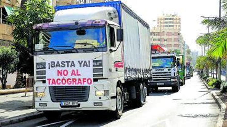 Protesta de los transportistas el pasado noviembre. | | ANDRÉS CRUZ