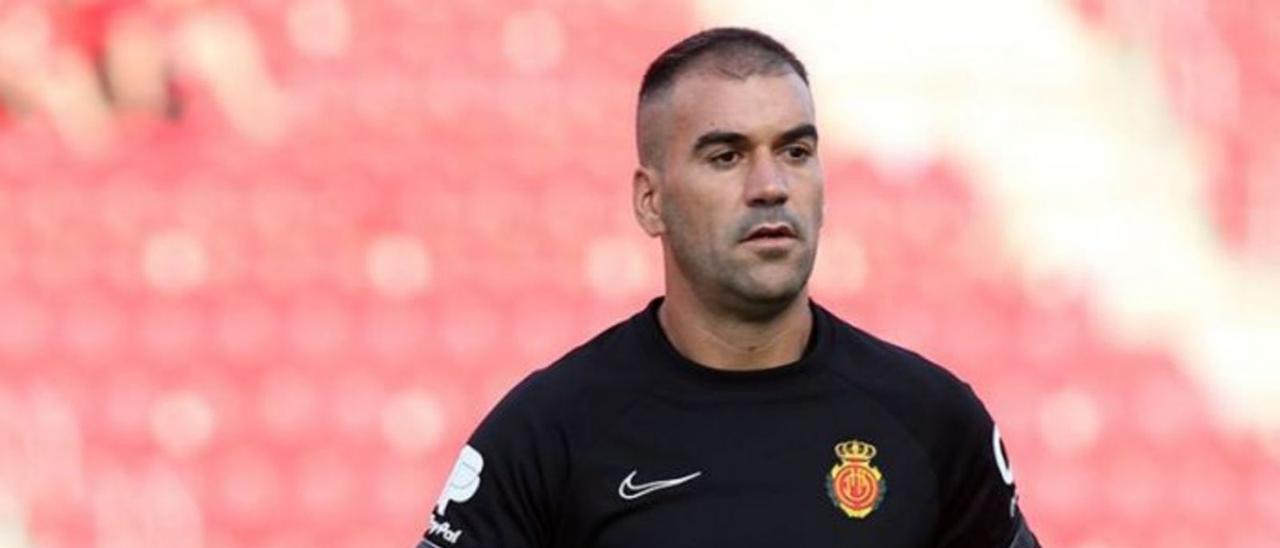 Manolo Reina, exguardameta del Mallorca, de 37 años, defenderá la portería del Málaga CF. | LALIGA