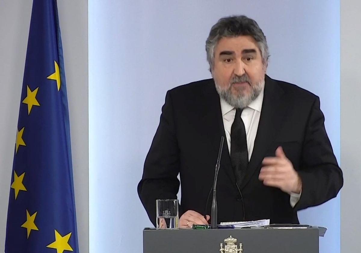 MADRID, 05/05/2020.- Captura de la señal institucional de Moncloa del ministro de Cultura y Deporte, José Manuel Rodríguez Uribes, durante la rueda de prensa posterior a la reunión del Consejo de Ministros, este martes en Moncloa. EFE/Moncloa **SOLO USO EDITORIAL / NO VENTAS**