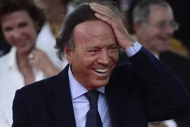 Alfredo Arrién, abogado penalista: "En el caso de Julio Iglesias, en principio debería ser juzgado en República Dominicana y no en España"