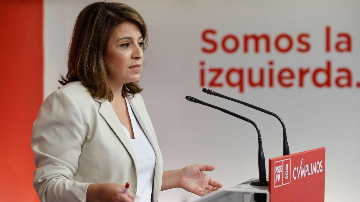 La vicesecretaria general del PSOE, Adriana Lastra, ofrece una rueda de prensa en la sede del partido en Madrid.