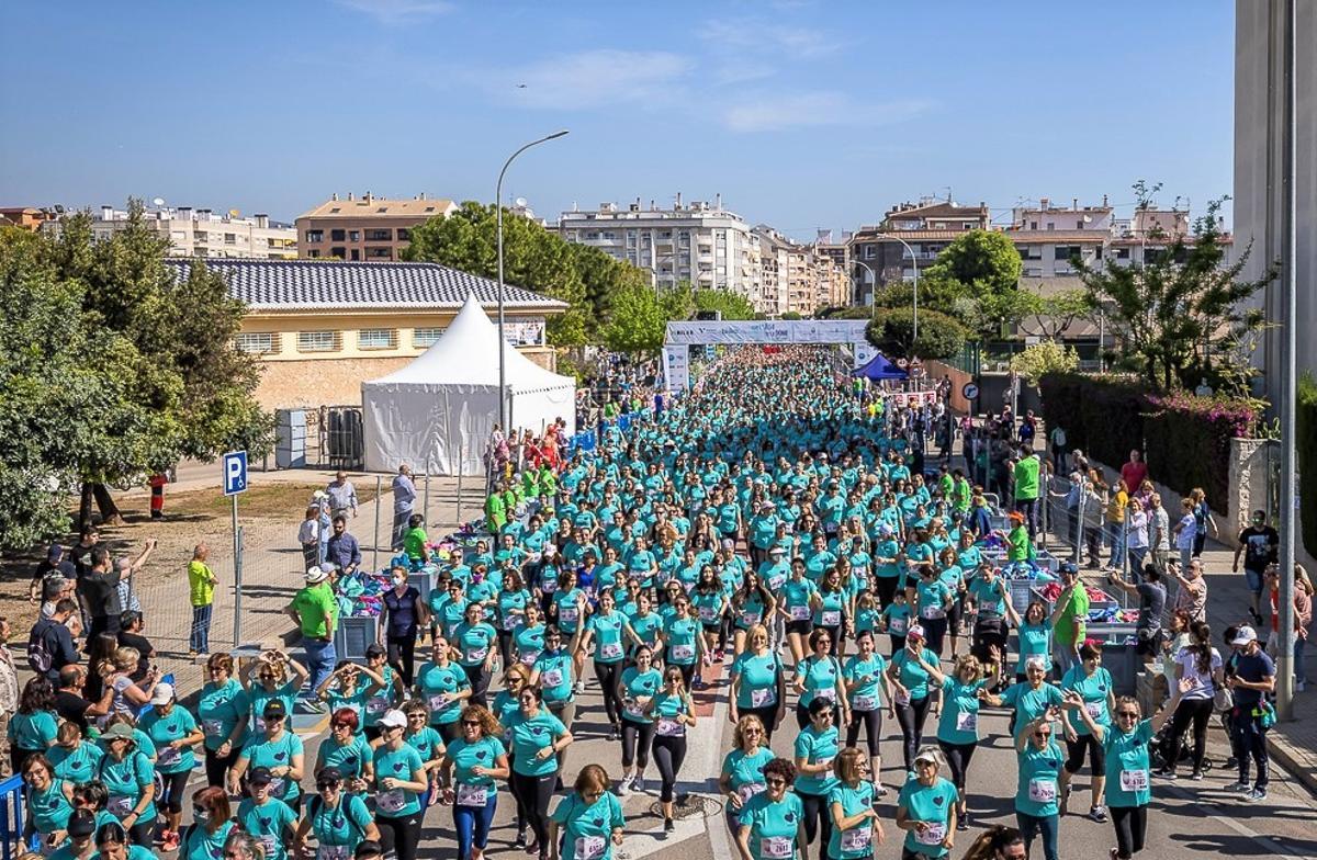 Salida de una edición anterior de la Cursa de la Dona de Gandia