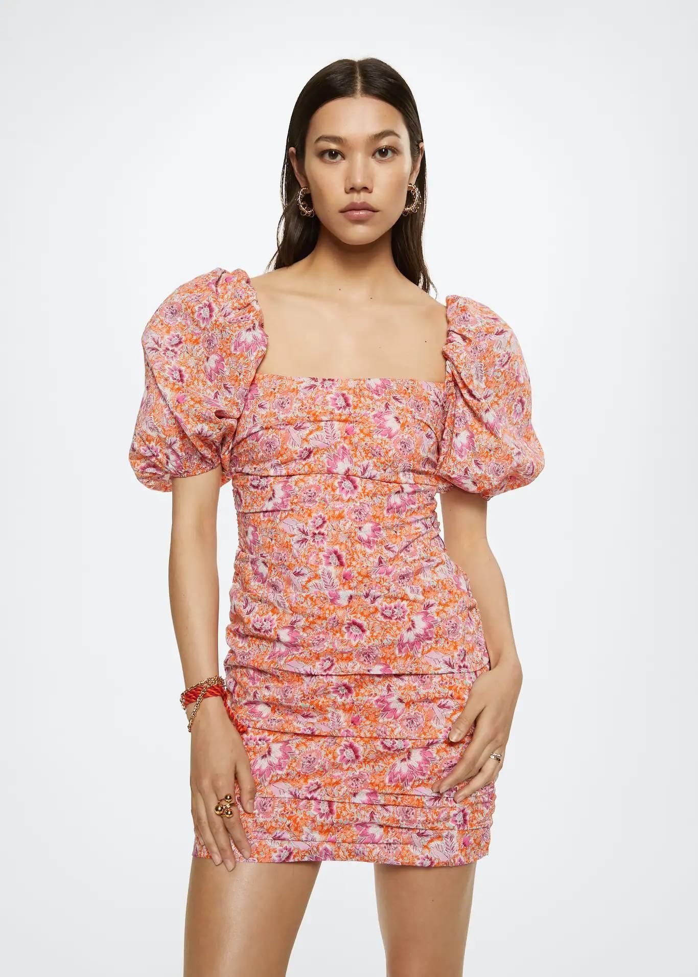 Vestido manga abullonada floral de Mango