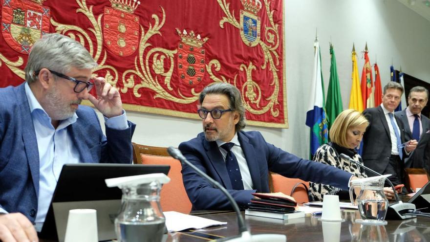 Última reunión de la Comisión de Reglamento del Parlamento de Canarias.