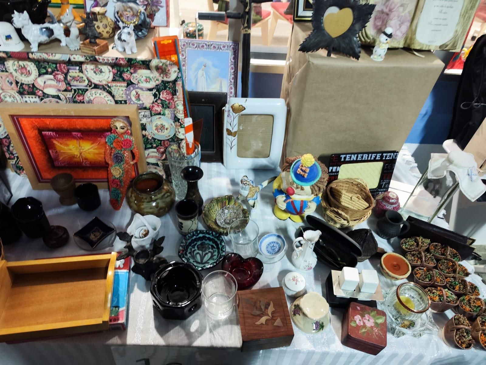 Música, talleres y un sinfín de productos: Raitana inaugura su mercadillo solidario