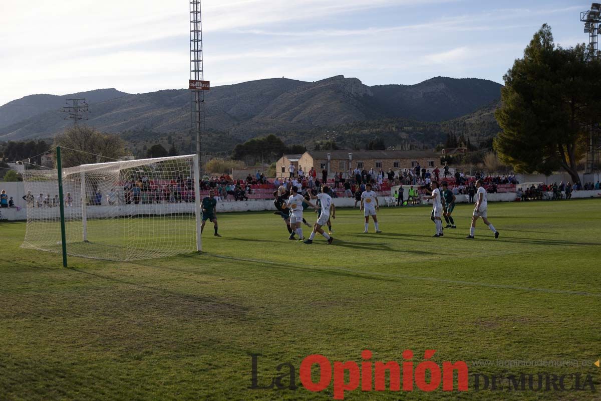 La UD Caravaca vence al Lorca Deportiva por 2-1