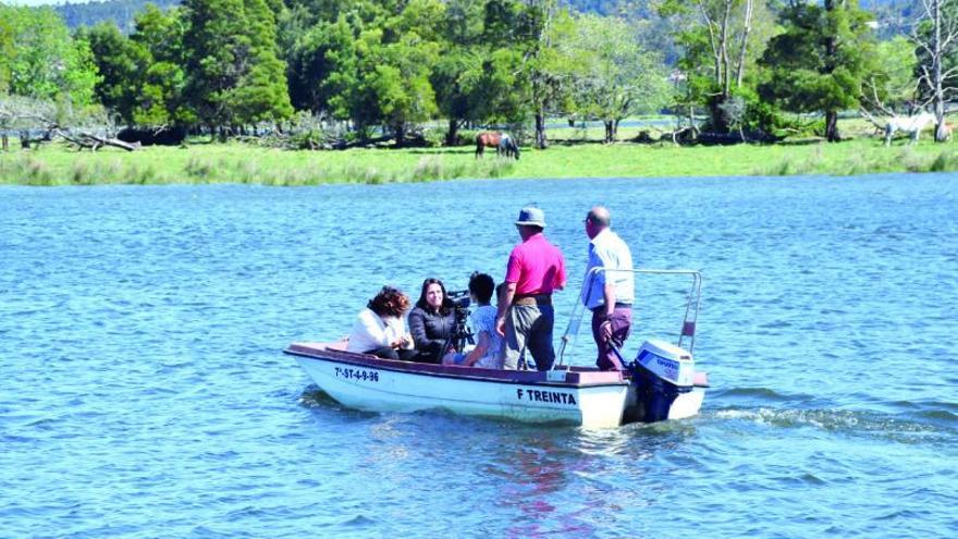 El rodaje también se hizo sobre el río Miño. |   // FDV 