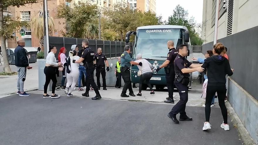 Pena mínima para el celador que abusó de una menor bajo anestesia en el hospital de Valencia