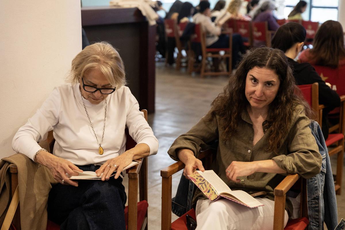 Fiesta de la Lectura en la Antigua Fabrica Damm de Barcelona