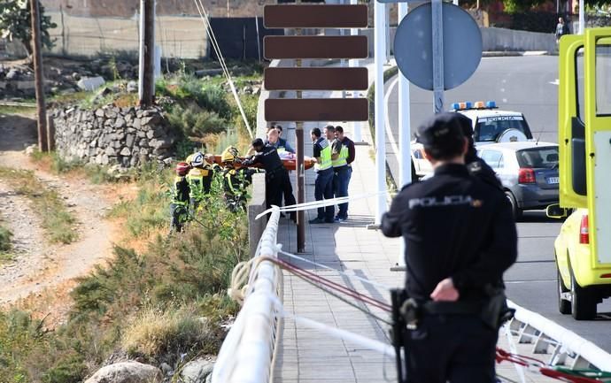 16/01/2019 SAN JOSÉ DE LAS LONGUERAS. TELDE. Muerto en el viducto de San José de Las Longueras. Fotografa: YAIZA SOCORRO.