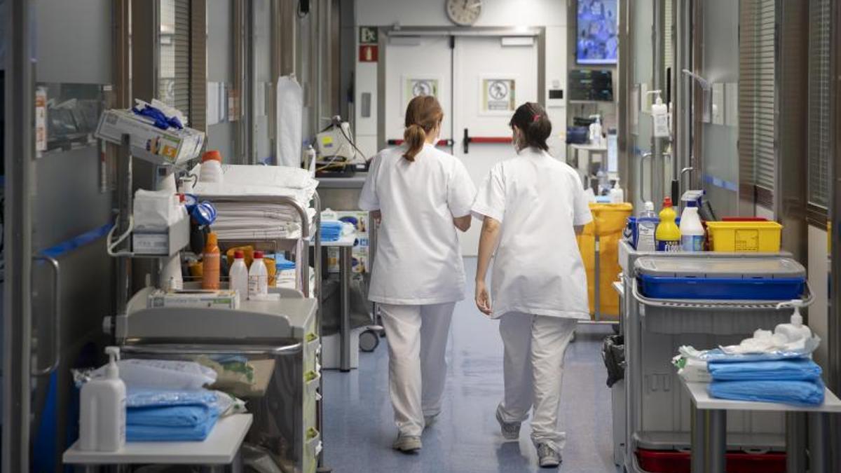Ángela lleva ingresada en la UCI en un hospital de Tailandia desde el 6 de octubre.