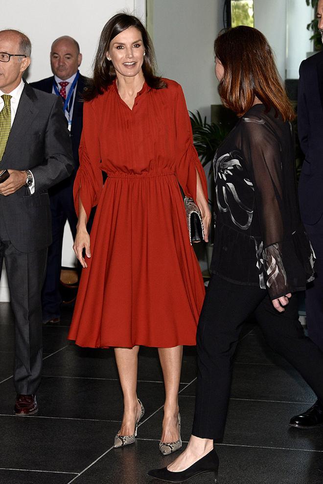 La reina Letizia ha presidido un acto en apoyo a la asociación Escuelas Seguras