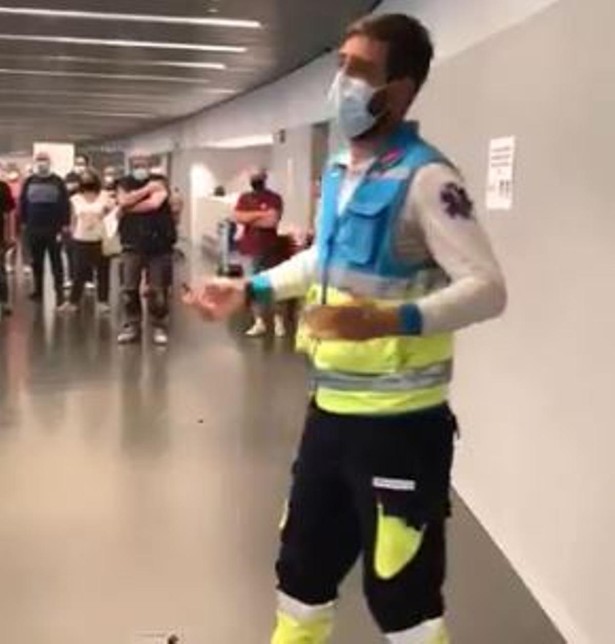 Jorge se hace viral con su monólogo a los citados para vacunarse