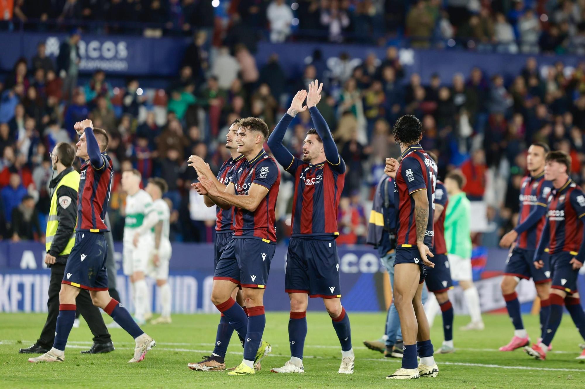 Levante UD - Elche CF en imágenes