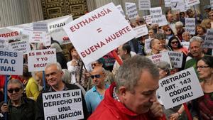 zentauroepp43233125 eutanasia180508180431