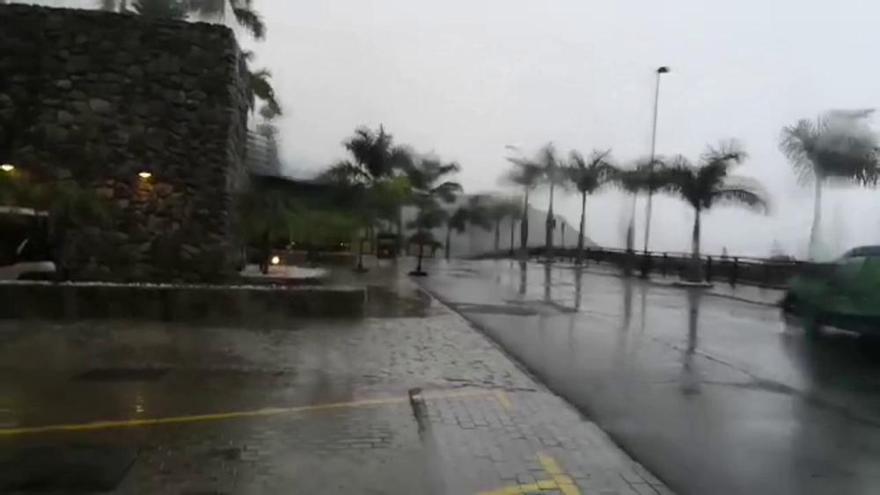 Así llueve en Arguineguín