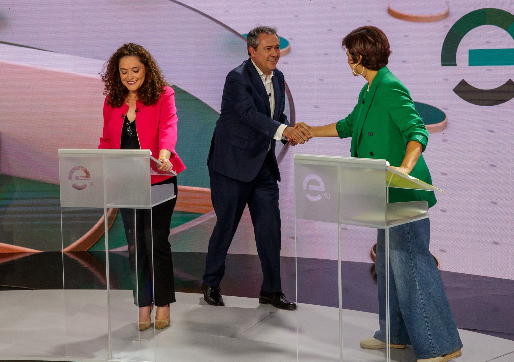 El debate decisivo del 19J en Canal Sur TV, en imágenes