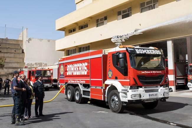 El Ayuntamiento pone en marcha la renovación de la flota de Bomberos