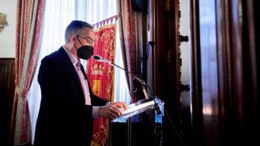 Pedro Mengíbar intervino ayer en el pleno de La Laguna.