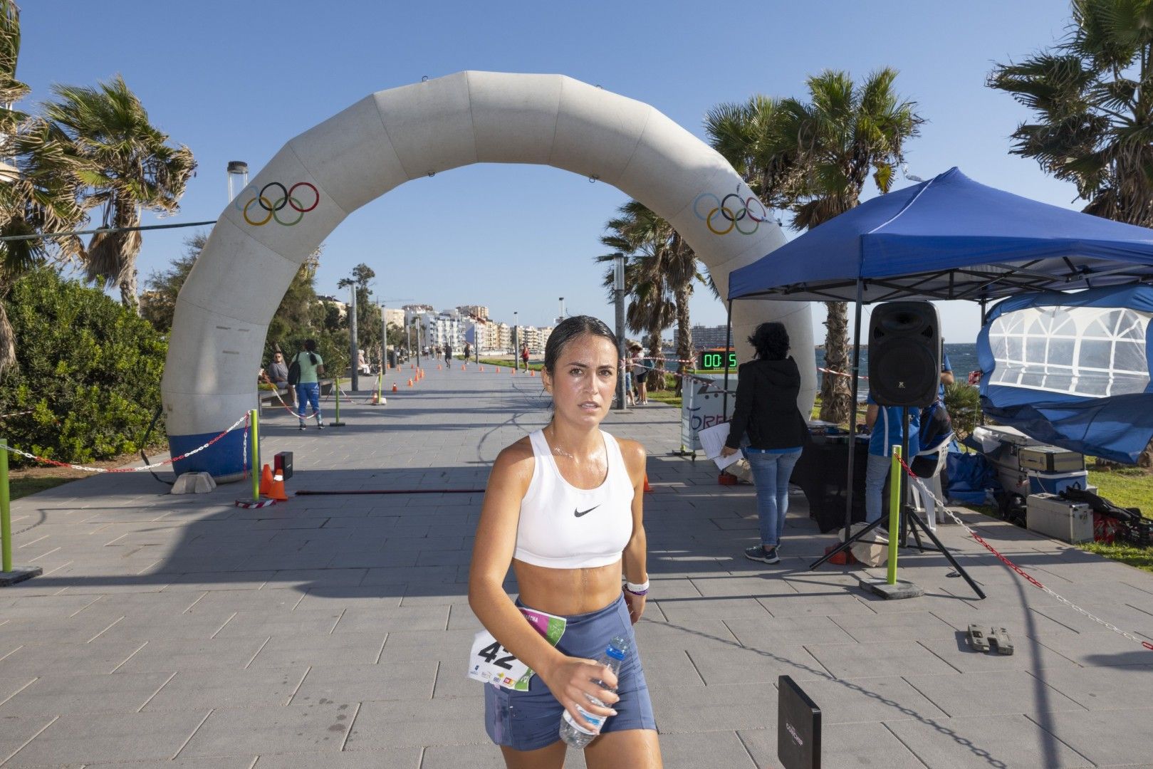 Así fue en imágenes una nueva edición de la carrera solidaria de AFA Torrevieja