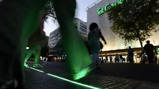 Adjudican la instalación de un circuito led y podotáctil para personas con discapacidad visual en el Bulevar de Gran Capitán y Ronda de los Tejares