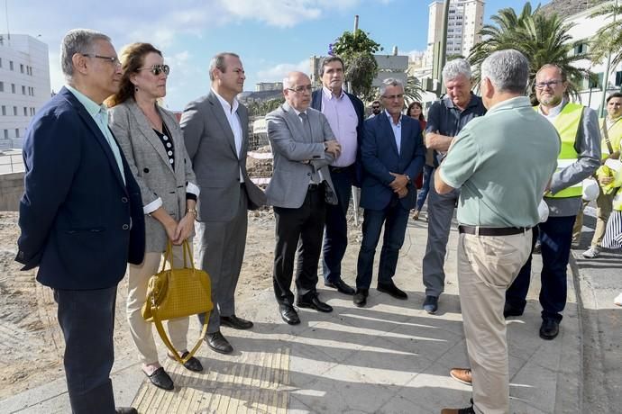 25-09-19 LAS PALMAS DE GRAN CANARIA. AVENIDA BLAS CABRERA FELIPE. LAS PALMAS DE GRAN CANARIA. METROGUAGUA. MetroGuagua en Blas Cabrera Felipe. El alcalde y concejales de la Corporación, realizan un recorrido por el tramo de MetroGuagua del Paseo Blas Cabrera Felipe. Fotos: Juan Castro.  | 25/09/2019 | Fotógrafo: Juan Carlos Castro