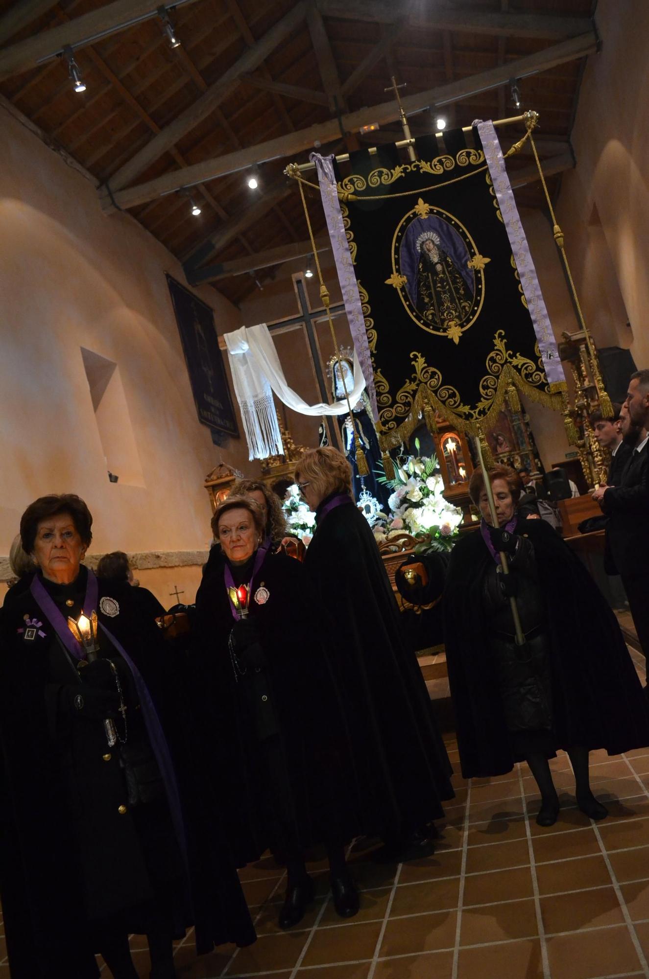 GALERÍA | Solemne Procesión de las Tinieblas, en Benavente